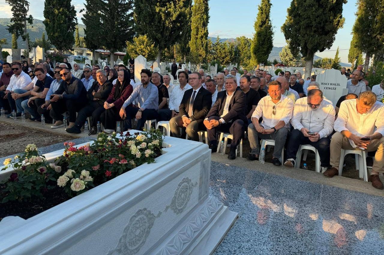 Merhum İskeçe Müftüsü Ahmet Mete vefatının dördüncü yılında kabri başında anıldı